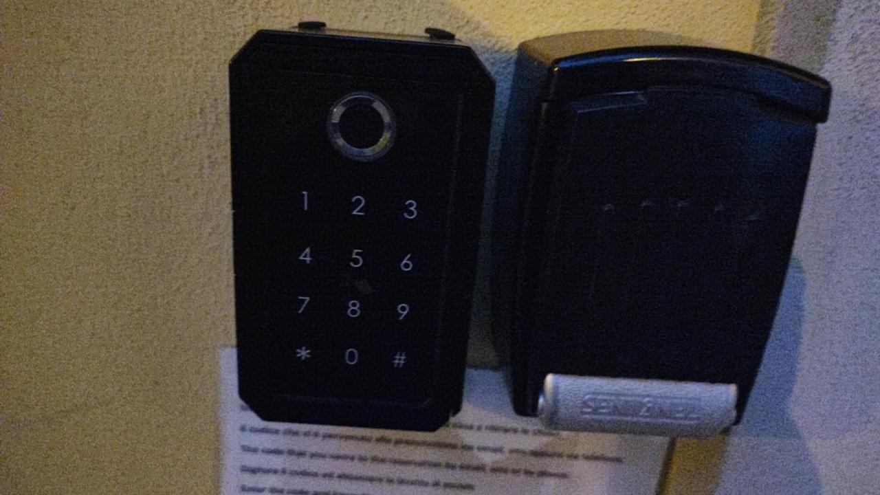 La Casa Nel Borgo Sul Lago ピゾーニェ エクステリア 写真