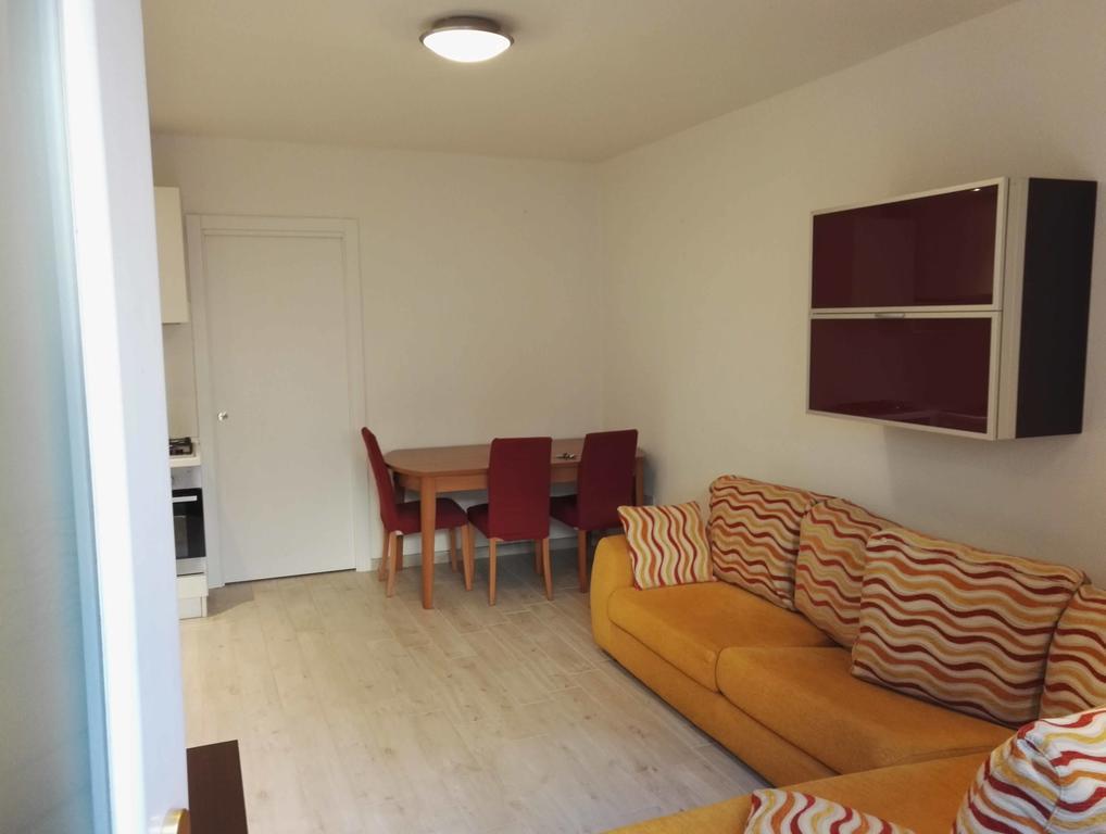 La Casa Nel Borgo Sul Lago ピゾーニェ エクステリア 写真