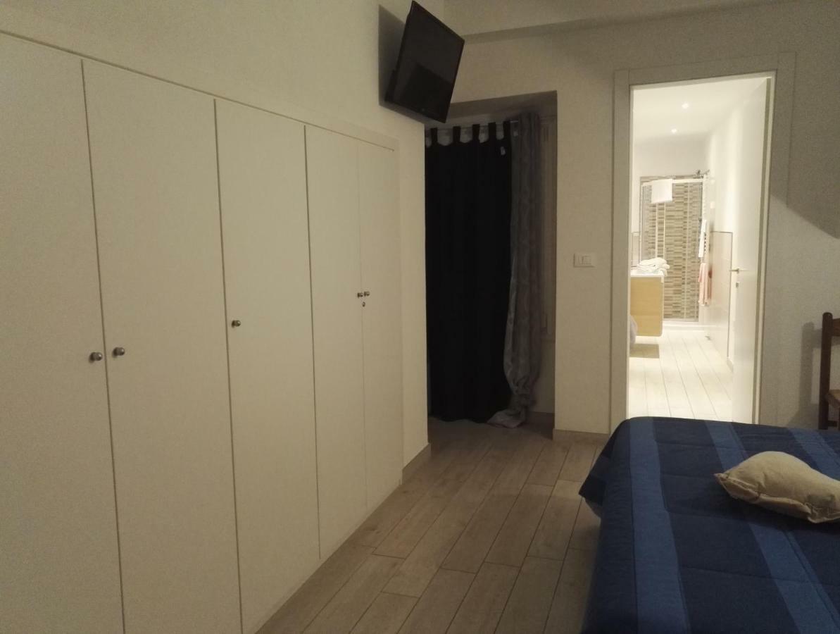La Casa Nel Borgo Sul Lago ピゾーニェ エクステリア 写真